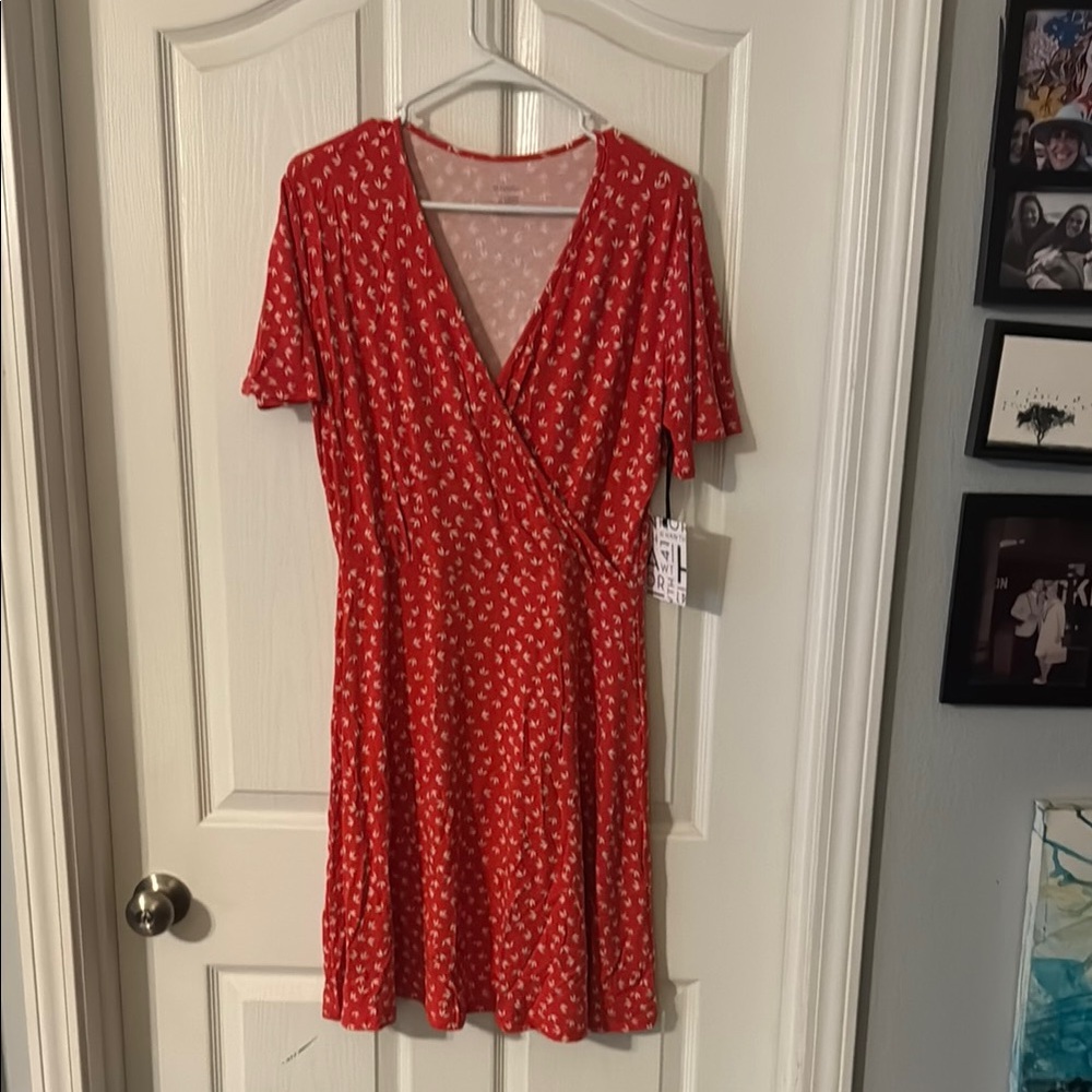 41 Hawthorn Red Floral Midi Dress #19